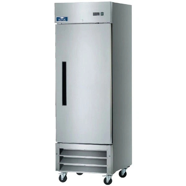Arctic Air AF23 27" Single Solid Door Reach-In Freezer Arctic Air AF23 27" Single Solid Door Reach-In Freezer