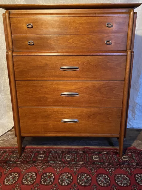 Mid Century Modern Drexel John Van Koert Walnut 5 Drawer Dresser W Floating Legs