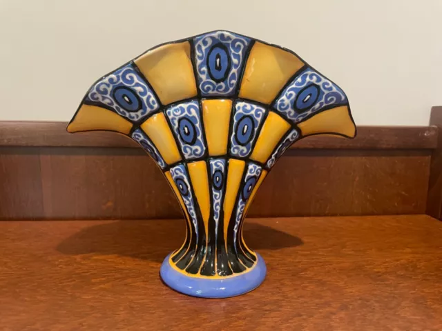 Vintage 1920s Czech Art Deco Ceramic Fan Vase Ditmar Urbach Ceramic Vintage 1920s Czech Art Deco Ceramic Fan Vase Ditmar Urbach Ceramic