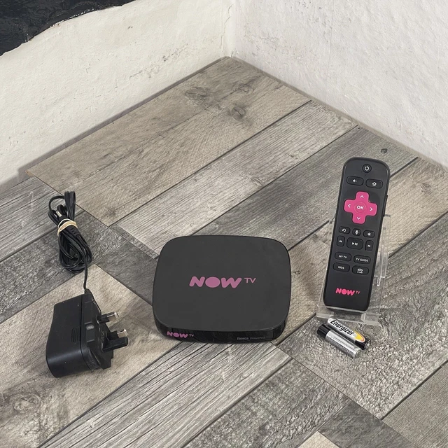 NOW TV Smart Streaming Box 4K & Voice Search 4631UK WiFi Set