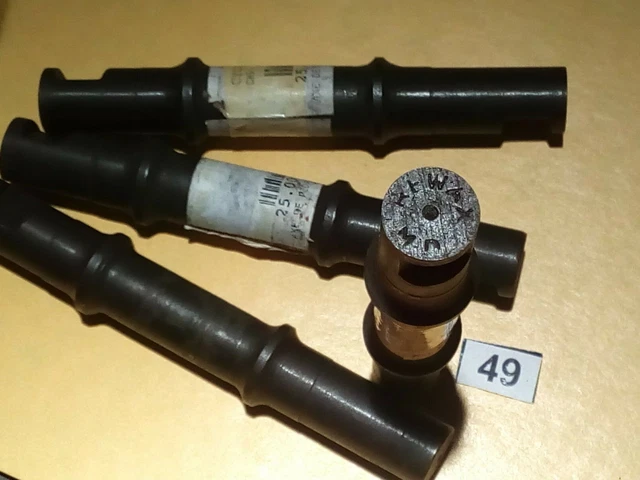 Axe Pédalier à Clavette REWAX - Neuf, Ancien Stock, Acier Noir Pour Vélo Ancien