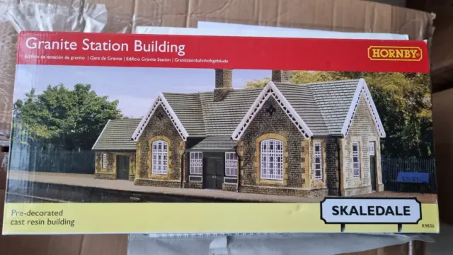 Hornby Skaledale R9836 Granite Station Building OO Gauge