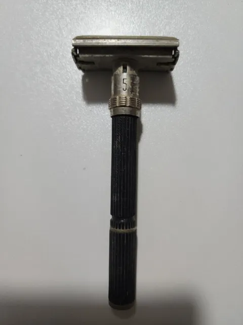 Vintage Gillette Super Adjustable TTO Double Edge Safety needs cleaning
