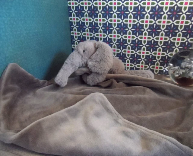 JELLYCAT SHOOSHU Elephant Soother Brown Plush Soft Toy Baby