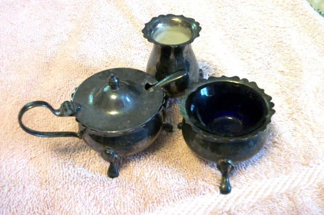 Epns Silver Plate Condiment Set  6 Piece Including Cobalt Blue Glass Liner