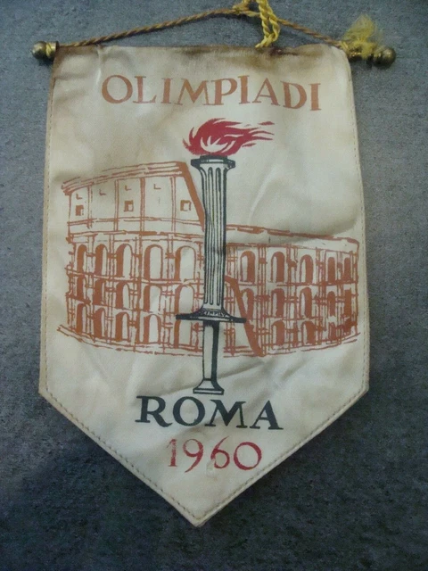 VINTAGE Fanion - OLIMPIADI ROMA 1960 - En soie - Barette métal -15 cm - 2 photos