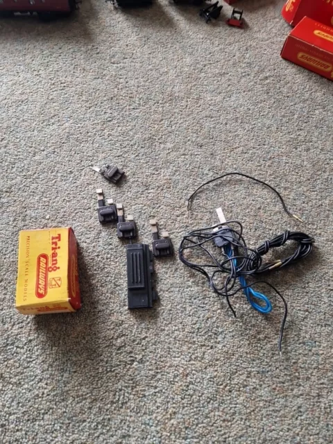 Joblot Of Vintage Triang OO Gauge Assorted Electrical Bits