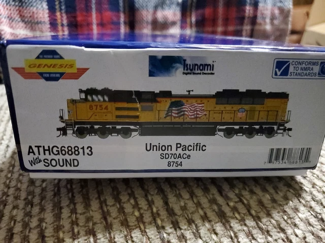 HO Union Pacific #8754 SD70ACe w/Tsunami DCC/Sound