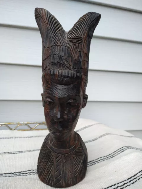 Antique African Carved Wood Folk Art Sculpture Bust of Woman Kenya or Tanzania