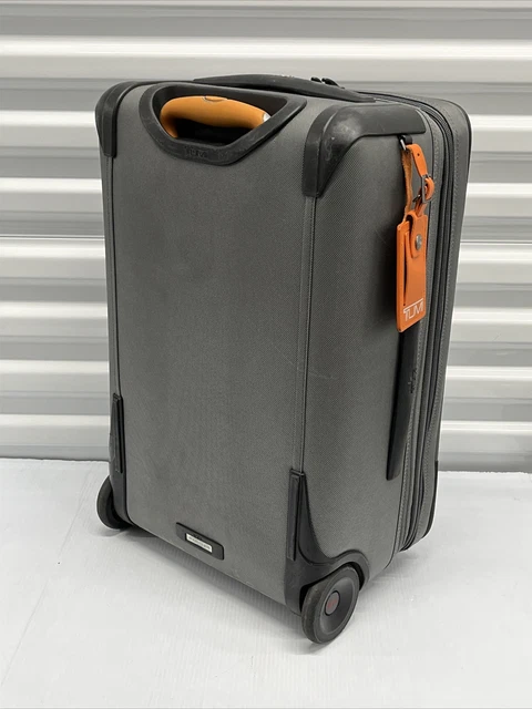 Tumi Alpha II 21.5" Upright Wheeled Expandable Carry On Suitcase 22020G02 11