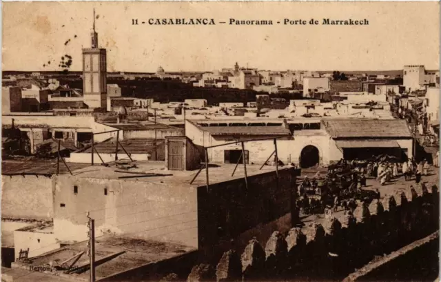 CPA AK CASABLANCA Panorama Porte de MARRAKECH MAROC (689546)