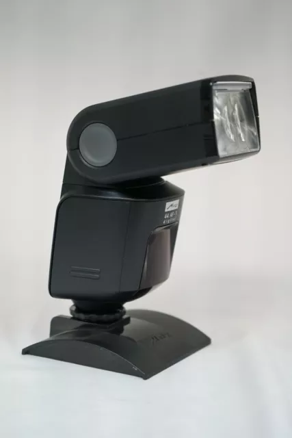 Metz Mecablitz 44 AF-1 Digital Shoe Mount Flash for  Pentax 4