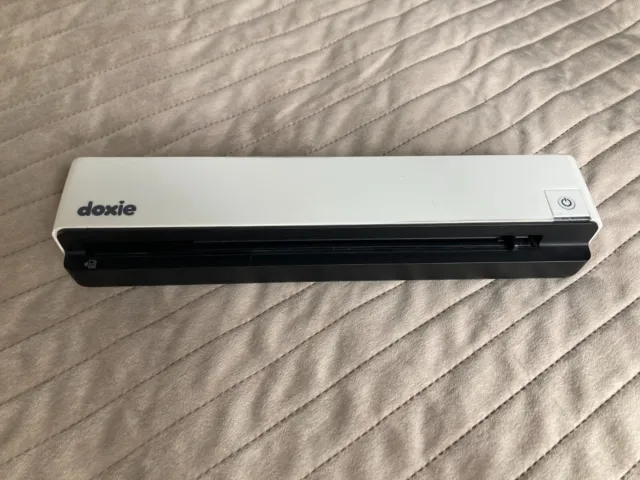 Doxie Go Plus portable scanner - Very good condition