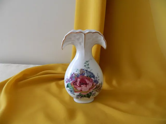 Southern Heirlooms Exclusively For ELIZABETH ARDEN Porcelain Vase Floral Print