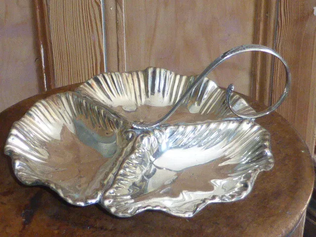 Gorgeous Antique Victorian Silver Plate Trefoil Sweetmeat/Canape Dish, c1890 3