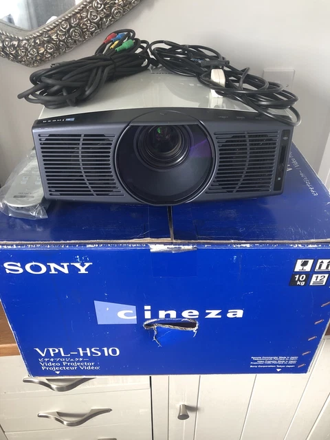 SONY VPL-HS10 PROJECTOR - Cineza - Excellent Condition