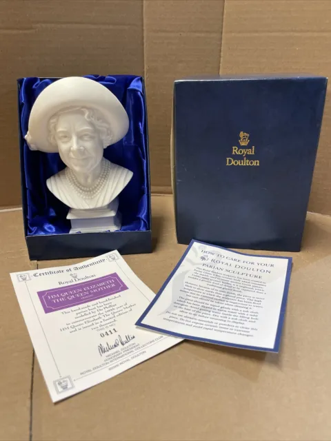 Royal Doulton HM Queen Elizabeth the Queen Mother Parian Bust. RARE #411