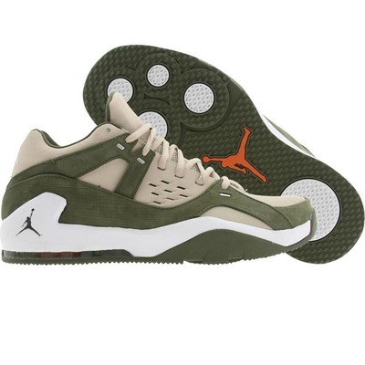 $130.00 NEW MEN Nike Air Jordan SU 
