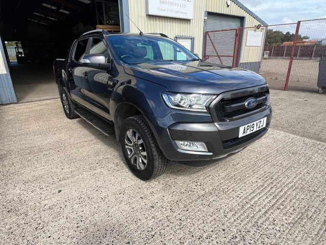 FORD RANGER WILDTRAK (2019) 3.2 TDCi Wildtrak Pickup Double Cab 4dr ...