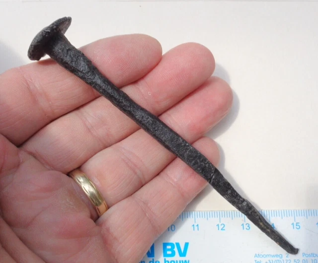 Hand Forged Iron Square Nail 1600's/1800's Metal Detecting Find