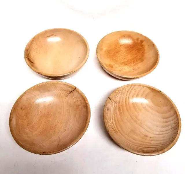 Set of 4 Vintage Small Wood Bowls Made in Japan, Altar Offering Money or Display