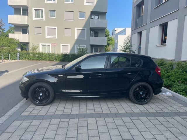 BMW 116i TÜV 05/2025