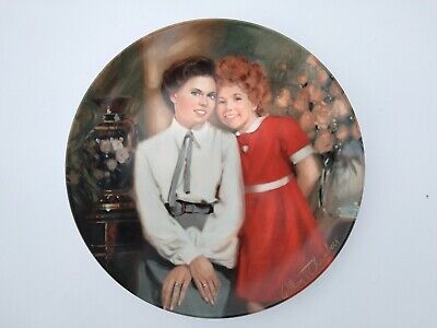 Vintage 1983 Annie & Grace Fine China Collectors Plate Knowles Limited Edition