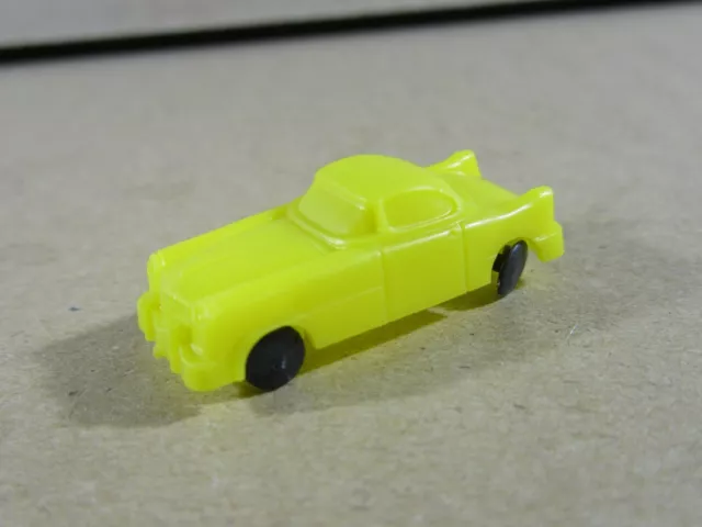 133S Spielzeug Antik Plastik Mini Auto Coupé Jahre 50 Gelb L 3.3 CM