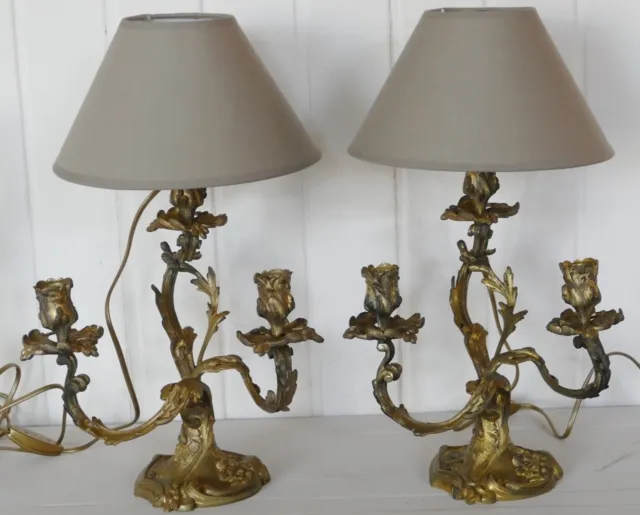 Paire De Lampes, Chandeliers Rocaille Asymétriques à 3 Branches, Bronze Doré XIX