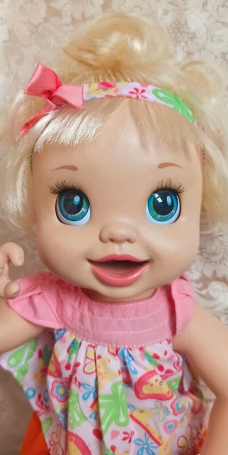 Baby Alive Poupée Princesse Ellie grandit !, poupée de 45 cm qui parle et grandit, 9 accessoires Baby Alive Poupée Princesse Ellie grandit !, poupée de 45 cm qui parle et grandit, 9 accessoires