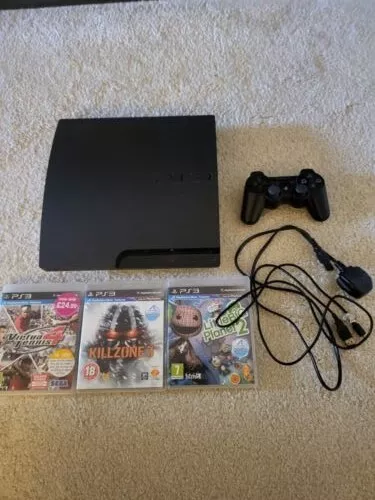 Sony PlayStation 3 250GB Console - Black