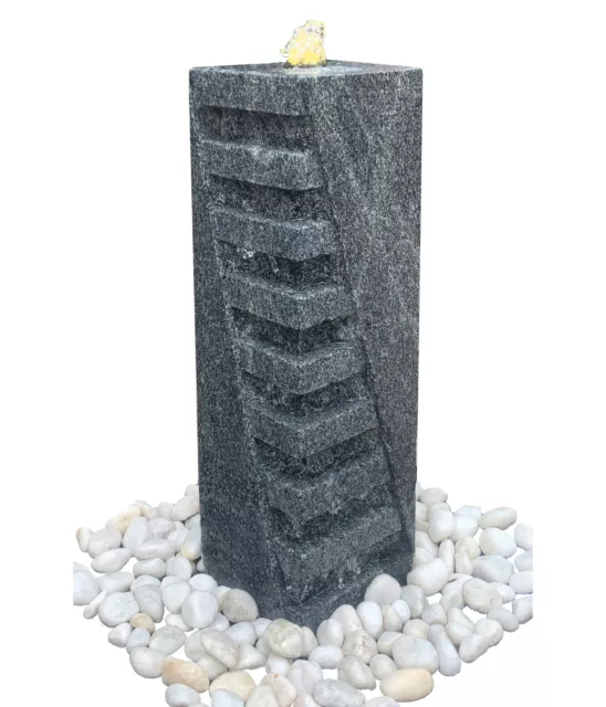 Gartenbrunnen Riva mit LED-Beleuchtung warmweiß 56 x 18 x 18 cm Granit, Dehner