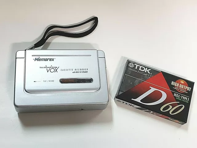 Memorex MB1055 Cassette Recorder VOX Voice Activated - Built In Speaker w/ TAPE