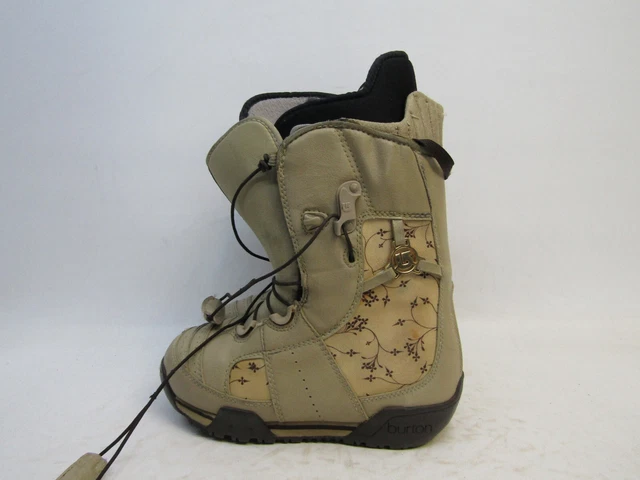 burton emerald women's snowboard boots