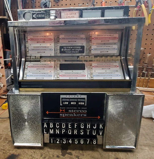 SEEBURG SC1 WALLBOX JUKEBOX with SPEAKERS -  Stock #6004