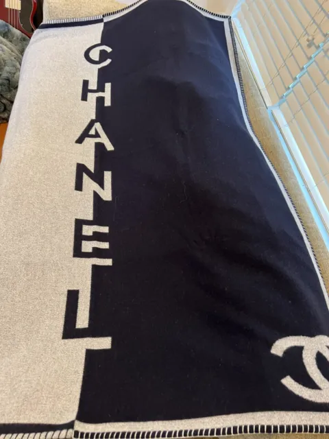 Chanel Blanket FOR SALE! - PicClick UK