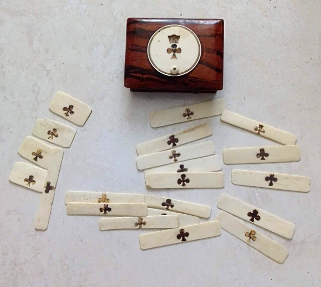 COFFRET À JEU de quadrille 18 eme siècle en ARTE POVERA EUR 350,00 - FR
