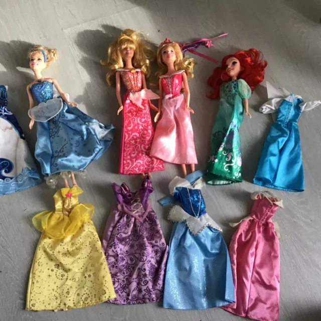 JOUET POUPEE BARBIE princesse disney robe vetement EUR 25,00 - PicClick FR