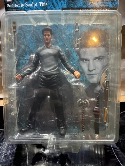 Angel Series 1 Figure Boxed Moore Action MAC 2001 Buffy The Vampire Slayer 2