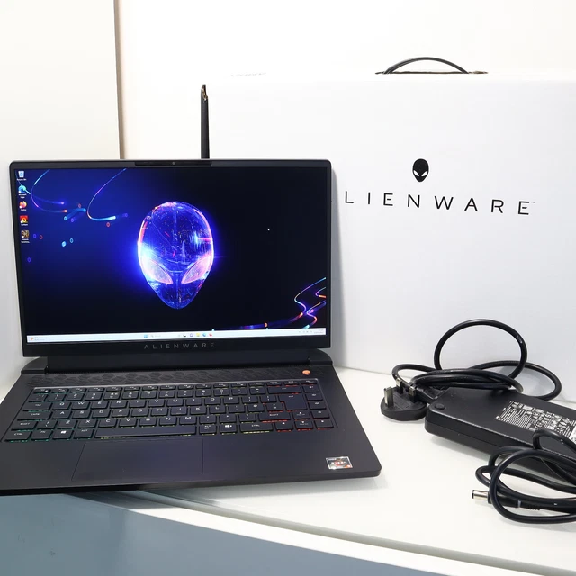 DELL ALIENWARE M15 R5 Ryzen Edition RTX 3070 Ryzen 9 5900HX 32GB RAM ...