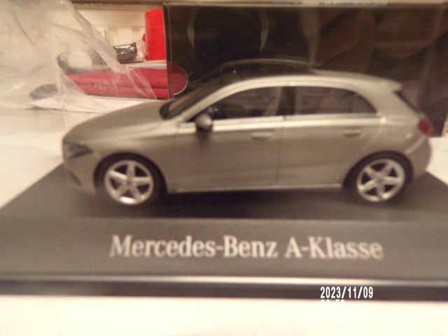 Voiture miniature MERCEDES BENZ classe A - Collection