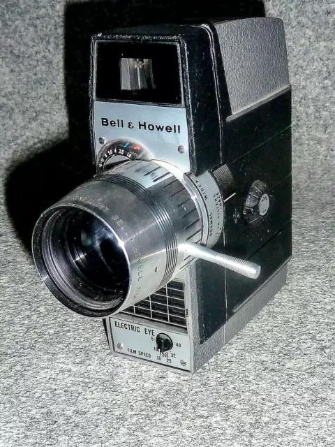 Cinepresa Bell&Howell cinepresa vintage. Elettric Eye, Zoom Comar,8/mm