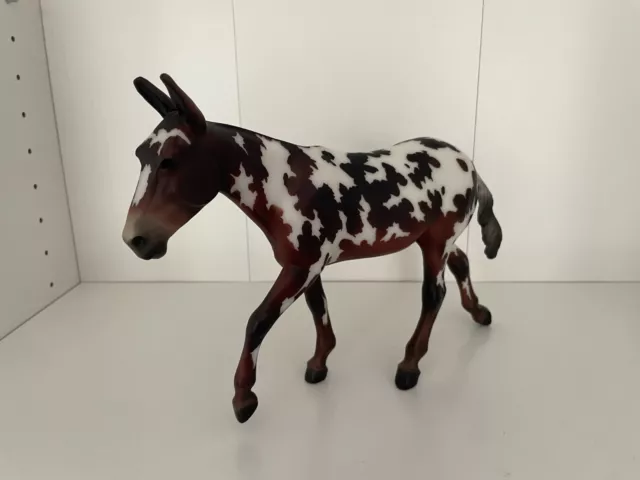 Breyer #1816 Buckeye