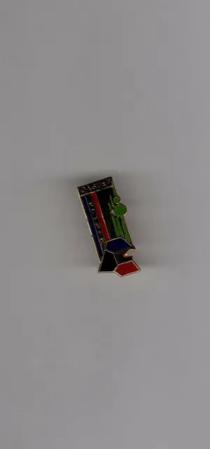 pin's armée / insigne Daguet - OPEX Koweit (EGF doré) hauteur: 2,5 cm