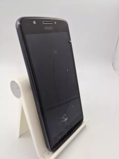 Motorola Moto E4 16GB Silver Unlocked Android Touchscreen Smartphone Cracked