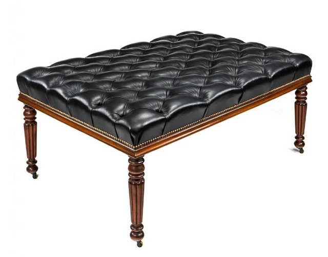 Atemberaubendes großes Landhaus Gilwen Stil Leder Knopfleiste Sofa Fußhocker