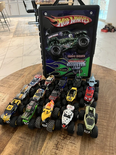 Hot wheels monster jam storage 2025 case