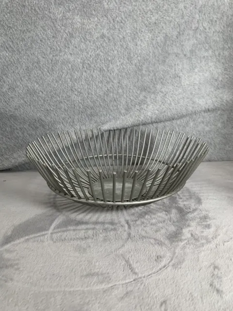 Leonard Silverplate Vintage Silver Round Wire Bread Fruit Bowl Basket