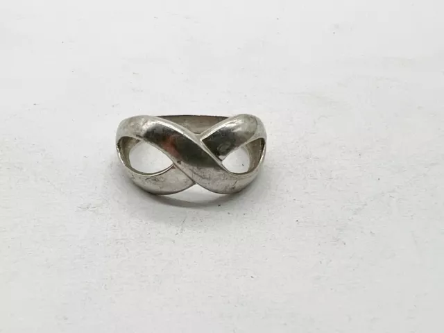 Vintage Solid Sterling Silver Infinity Sign Modernist Ladies Ring Size Q