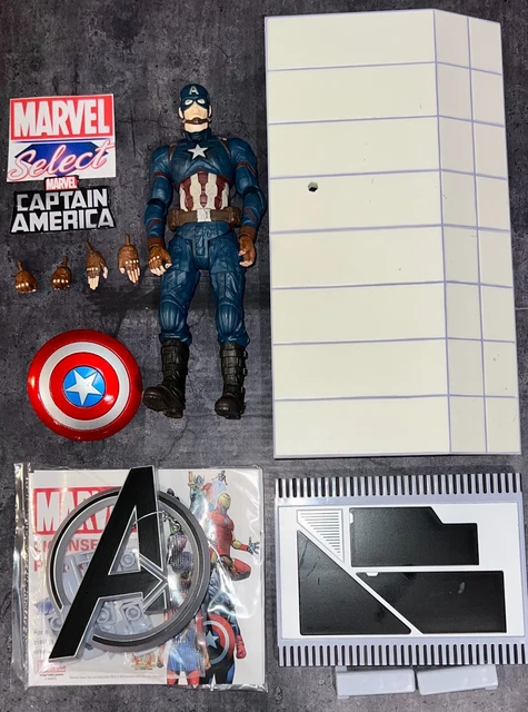Marvel Legends Diamond Select Civil War Movie Captain America Figure 7" & Base